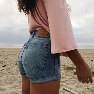 Levis high wasted shorts